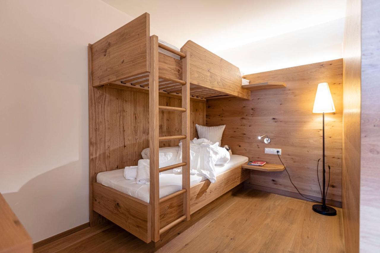 Wellness Aparthotel Panorama Alpin - Ferienwohnungen Jerzens Im Pitztal Bagian luar foto