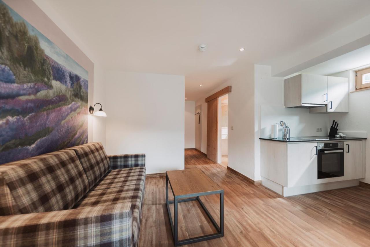 Wellness Aparthotel Panorama Alpin - Ferienwohnungen Jerzens Im Pitztal Bagian luar foto
